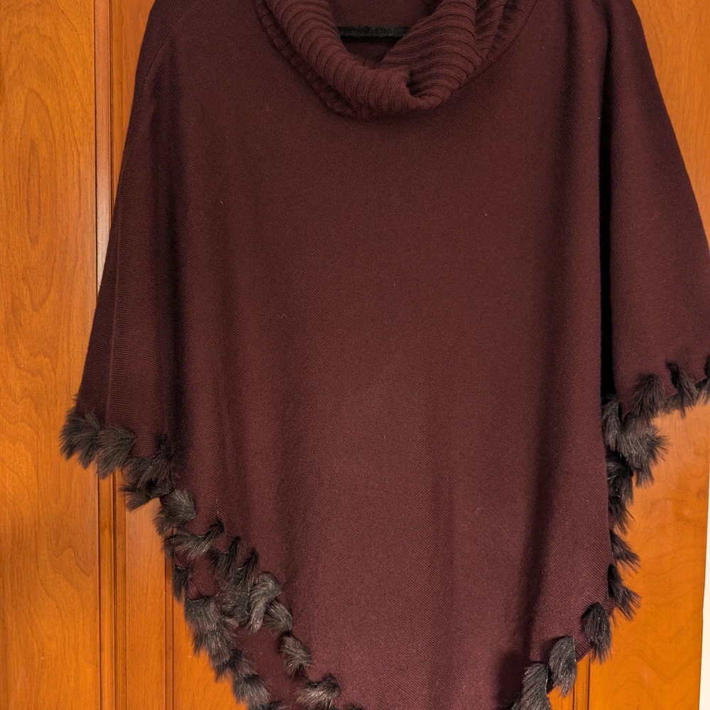 Elegant Burgundy Poncho with Fringe